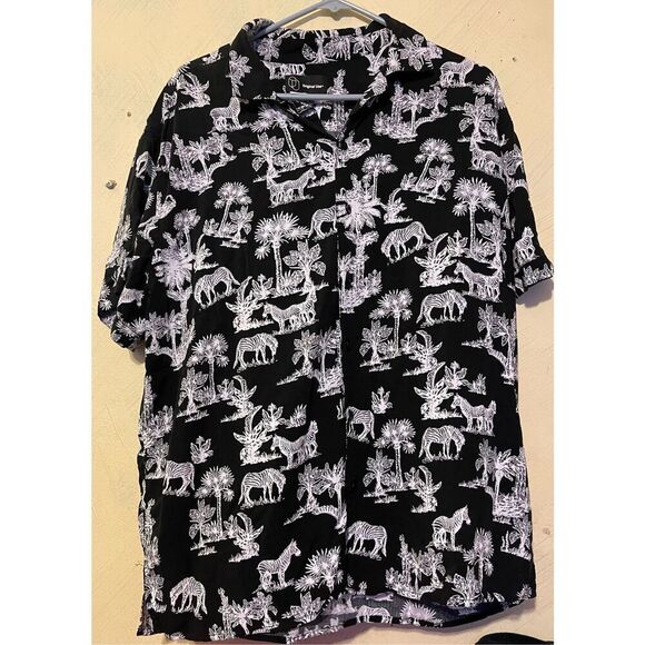 Men’s Original Use Zebra Print All Over Rayon Button up Shirt XL - Picture 2 of 8